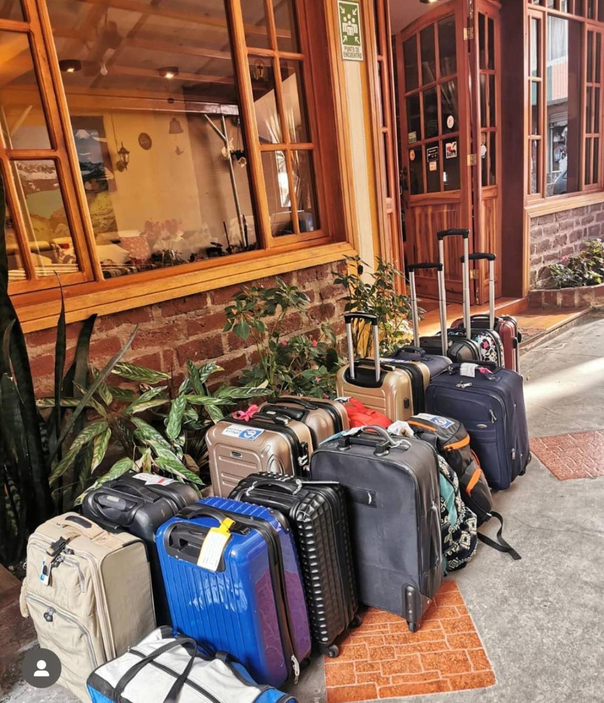Hotel Donde Ivan Baños Kültér fotó